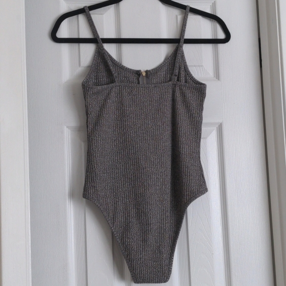 Gray Ribbed Bodysuit with Zipper - Small - Picture 2 of 2